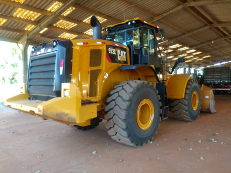CARGADOR FRONTAL CATERPILLAR® 972L AÑO 2018