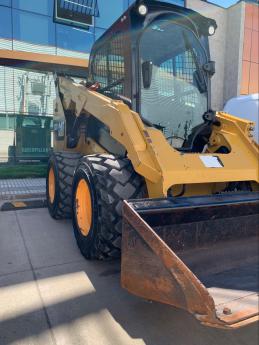 MINI CARGADOR CATERPILLAR 262D A